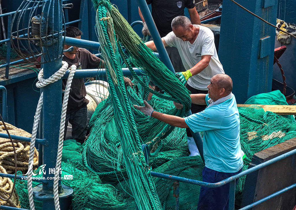 山東榮成:迎開海 備秋捕【3】