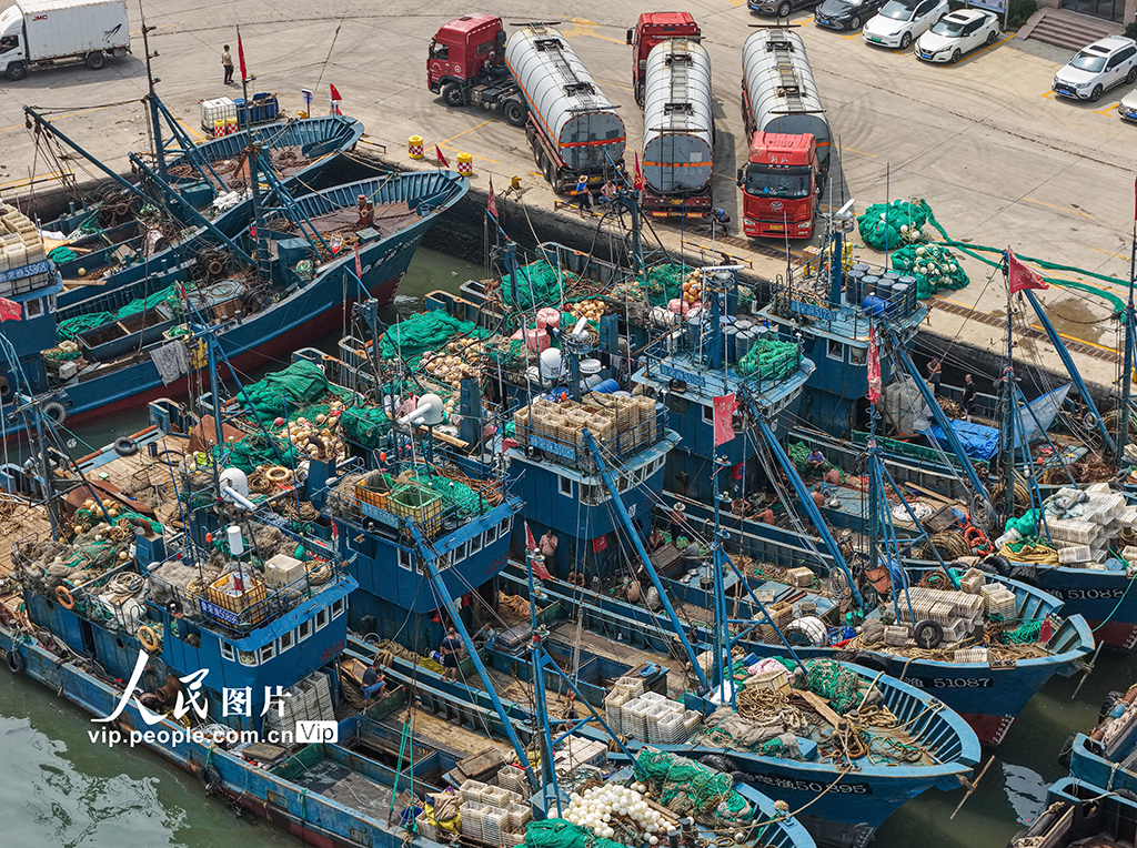 山東榮成:迎開海 備秋捕【2】