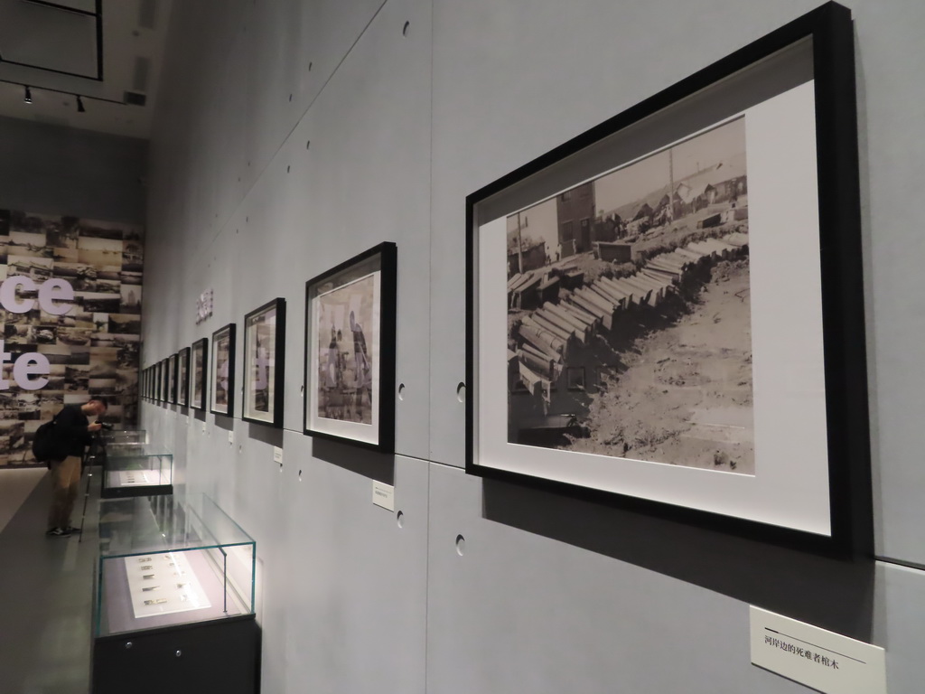 這是9月2日在上海淞滬抗戰紀念館拍攝的抗戰照片。新華社記者 許曉青 攝