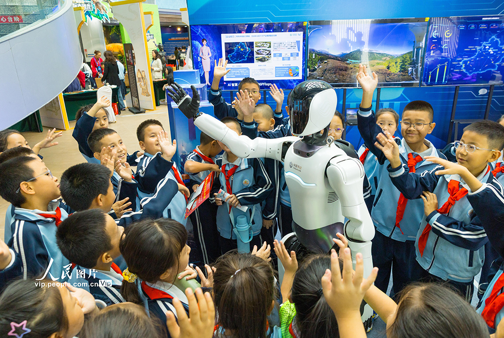 新疆烏魯木齊：感受科技魅力【2】