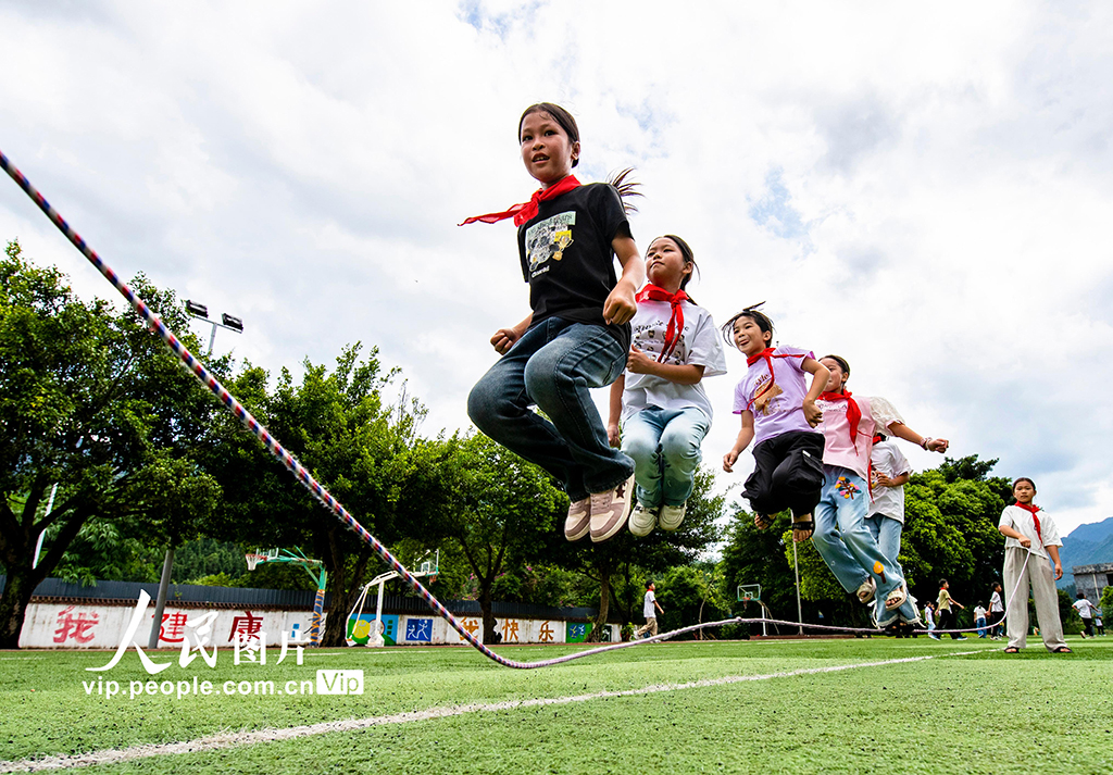 貴州從江:歡樂課間 快樂成長【4】