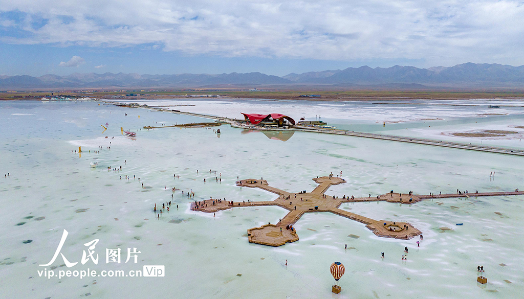 青海烏蘭:鹽湖美景醉游人【3】