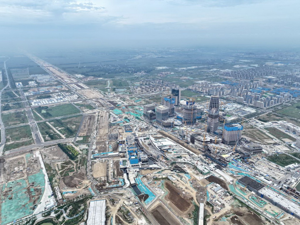 雄忻高鐵雄安地下段建設現場（9月12日攝，無人機照片）。