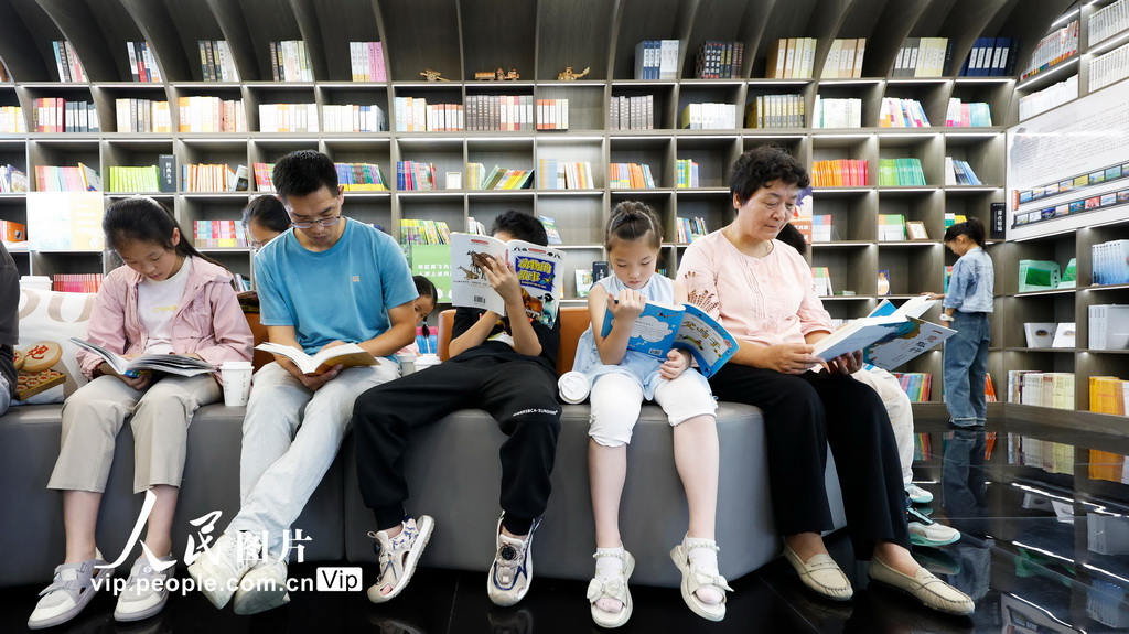 江蘇泗洪:田園書房引客來【2】