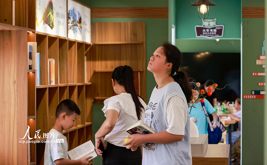 貴州玉屏:“火車書屋”樂享閱讀【5】