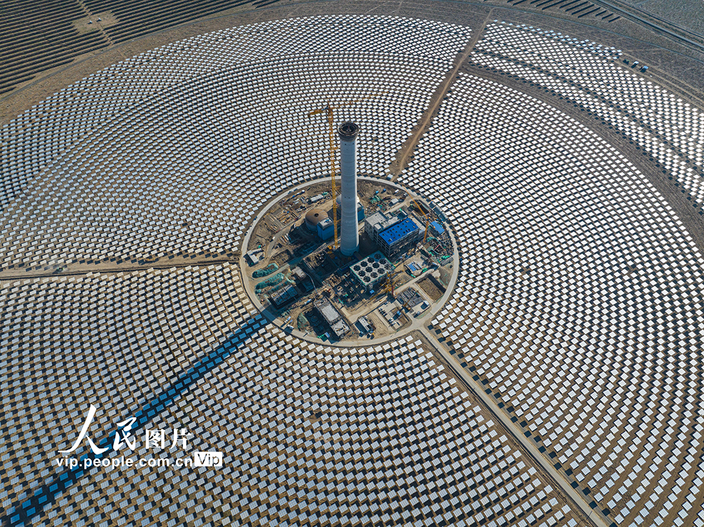 新疆阜康:光熱項目建設忙【2】