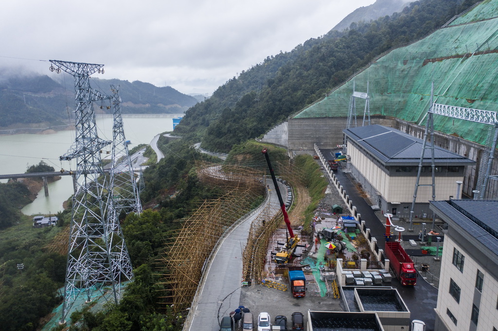 浙江天臺抽水蓄能電站500千伏送出工程進入沖刺階段