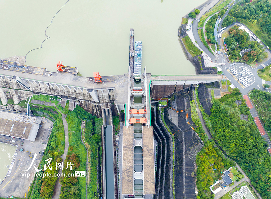 湖北宜昌:三峽升船機圓滿完成2025年停航檢修任務復航【2】