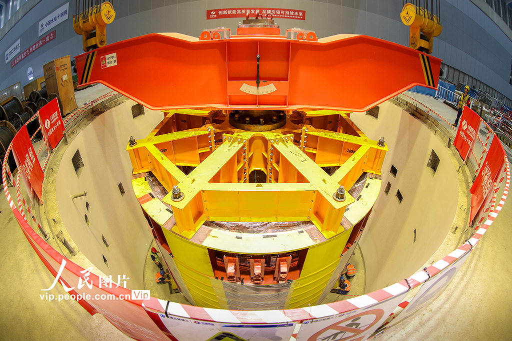 浙江臺州：天臺抽水蓄能電站3號機定子吊裝圓滿完成