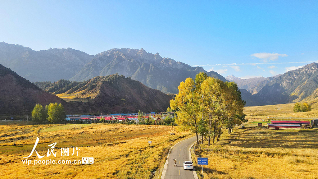 甘肅張掖:馬蹄寺秋色迷人【2】