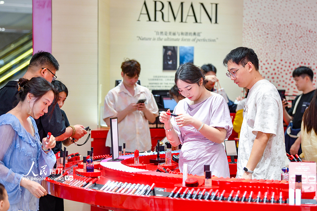 海南?？冢杭偃障M熱潮涌動【4】