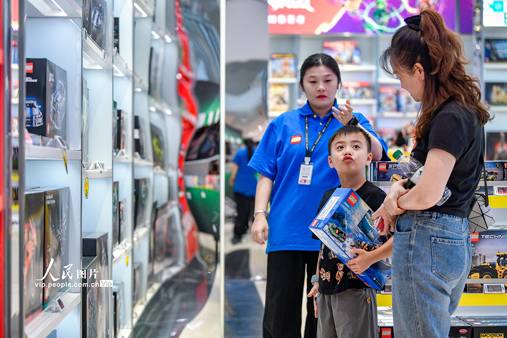 海南?？冢杭偃障M熱潮涌動【6】