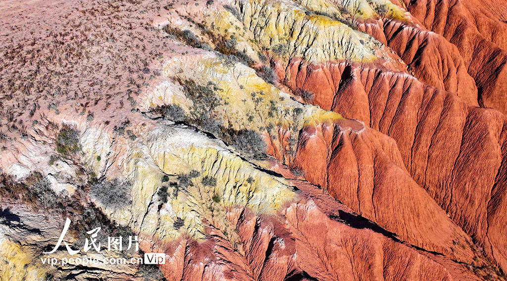 內蒙古烏蘭察布：紅崖臺地秋色美【6】