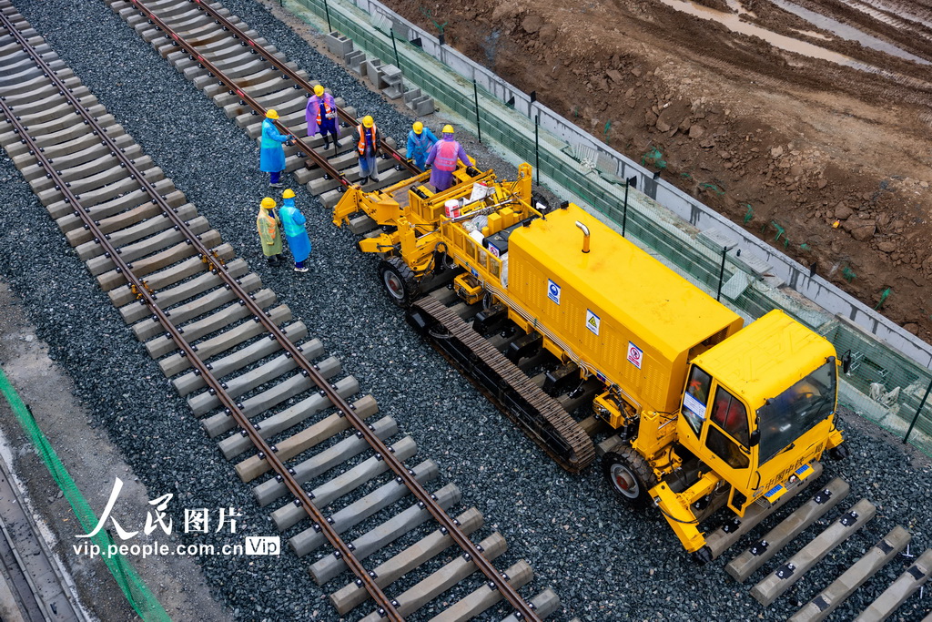 陜西西安:西康高鐵全線鋪軌正式啟動【2】