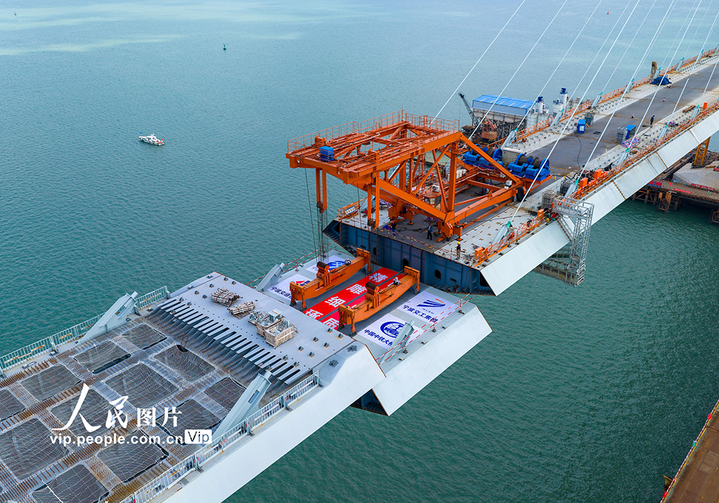 浙江寧波:象山港跨海大橋北側邊跨合龍【6】