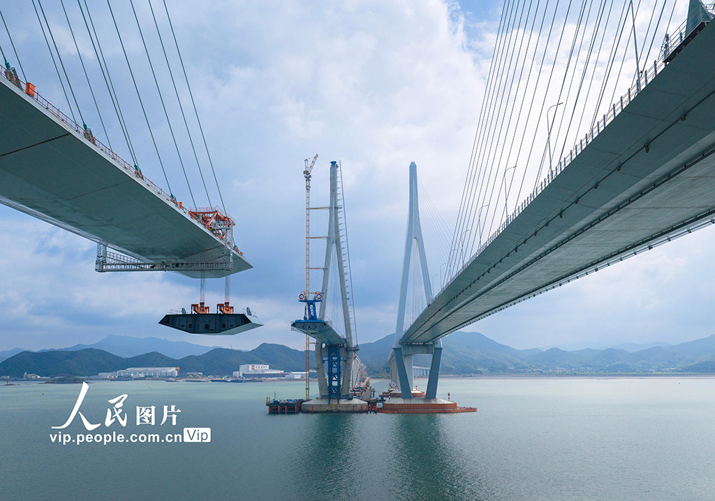 浙江寧波:象山港跨海大橋北側邊跨合龍【13】