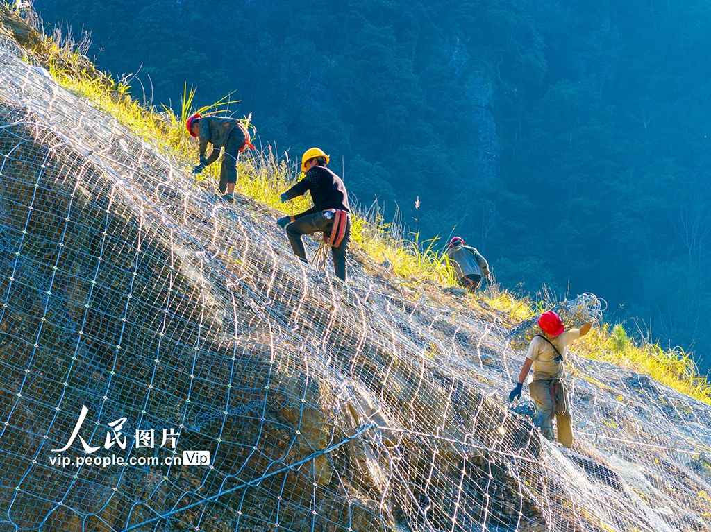 廣西金秀:安防工程建設正酣【2】