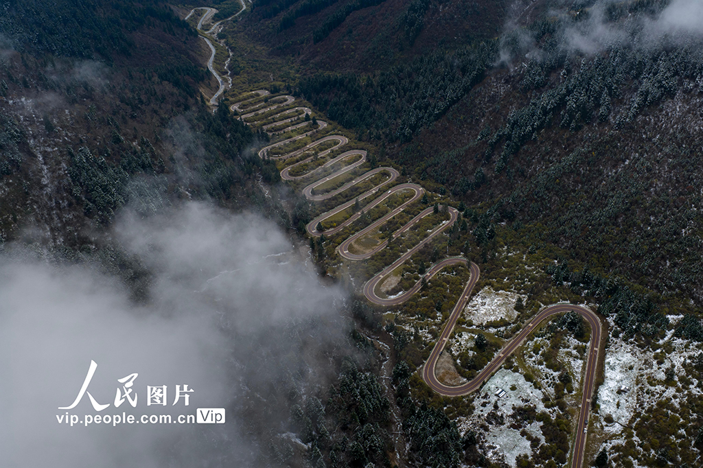 四川九寨溝:神仙池28道拐風景壯美【2】