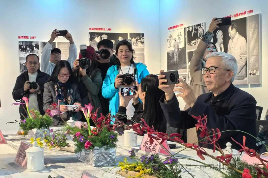 座談會現場。