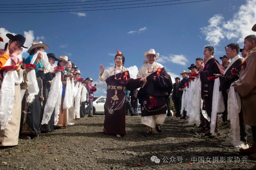 《簡樸的藏族婚禮》田明章 攝
