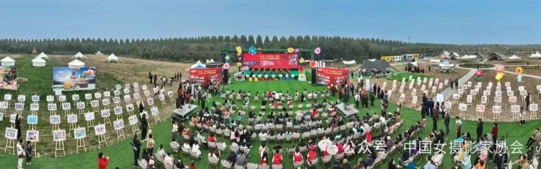 雄安高宇農業園“我家最美一瞬間”展覽現場。陳秀峰 攝