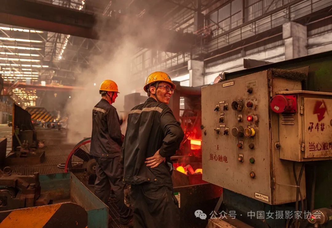 《勞動快樂》 王燕 攝