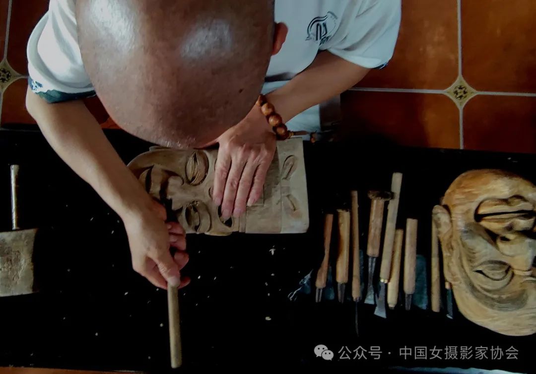 《傳承雕刻》 劉海山 攝