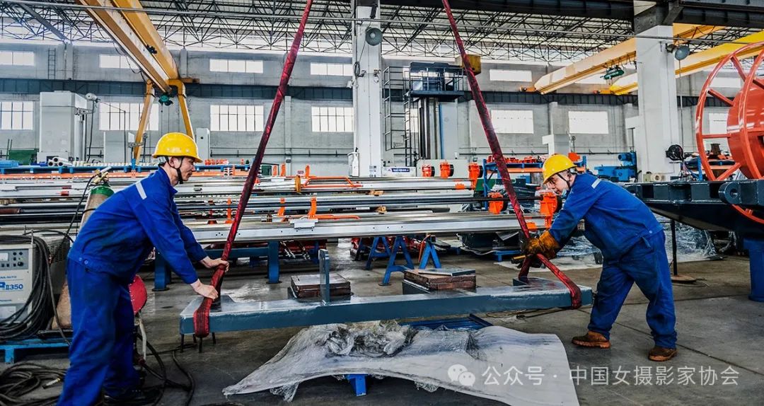 《勞動精神》 王燕 攝