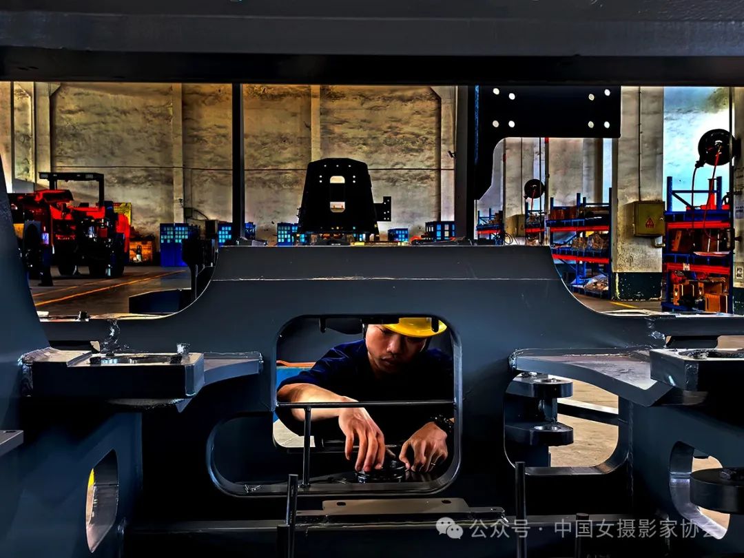 《聚精會神》 應華媚 攝