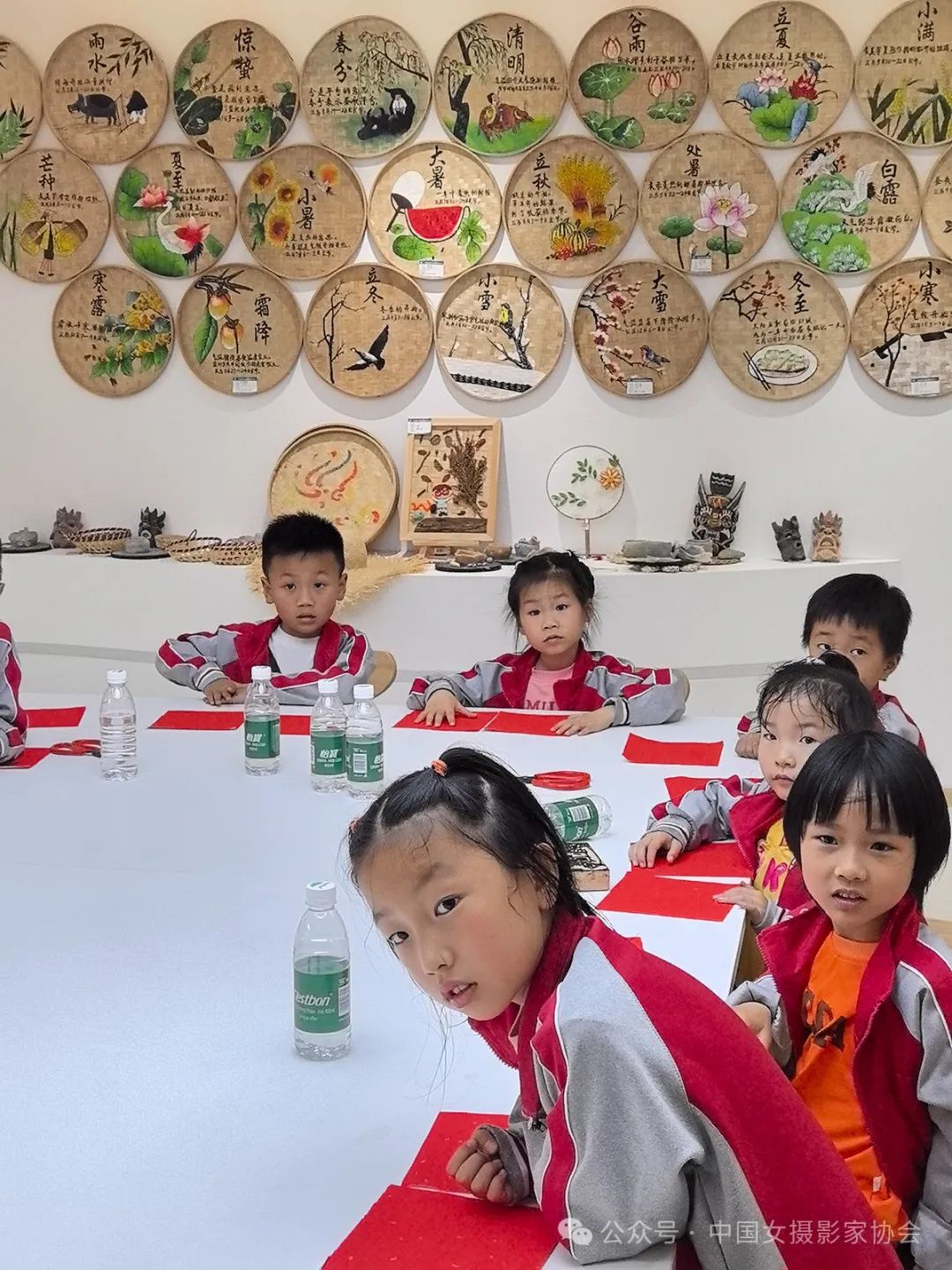 《文化傳承從娃娃做起》 馮凱旋 攝