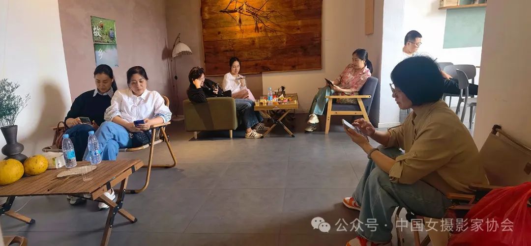 《鄉村休閑屋》 張秋菊 攝