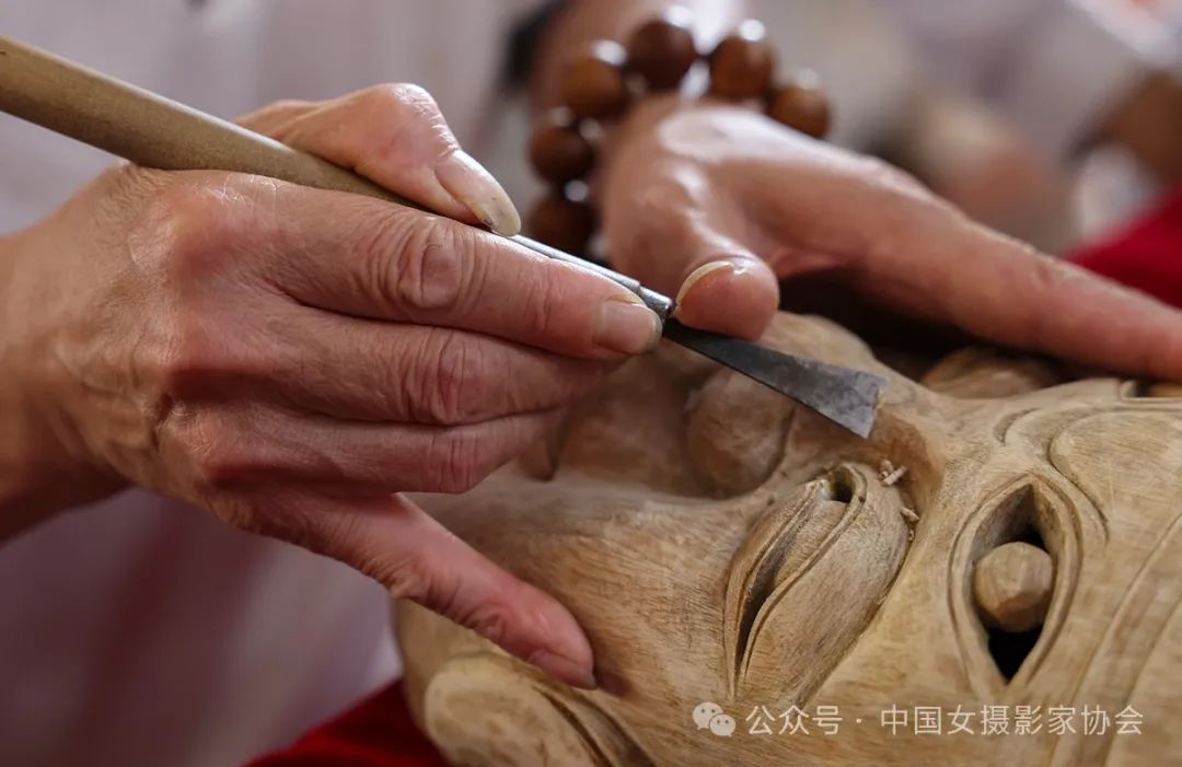 《湘東儺舞》 沈玲 攝