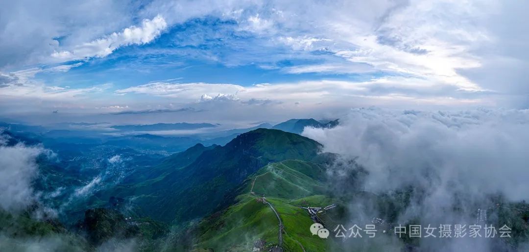 《武功山 天上人間》 李占巧 攝