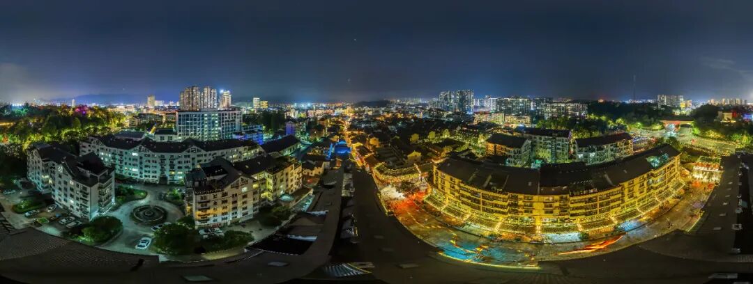 《換個角度看東街》劉毅 攝