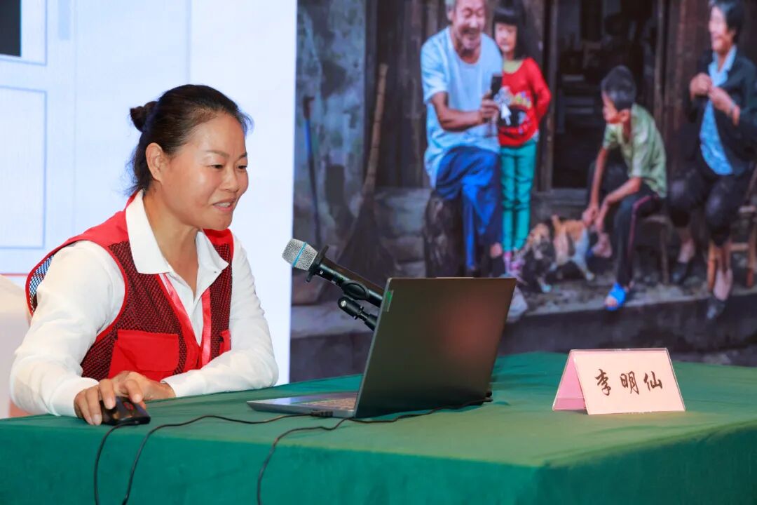 安徽省蕪湖市攝影家協會副主席李明仙，進行了《拍不盡的西河古鎮》主題分享。張麗 攝